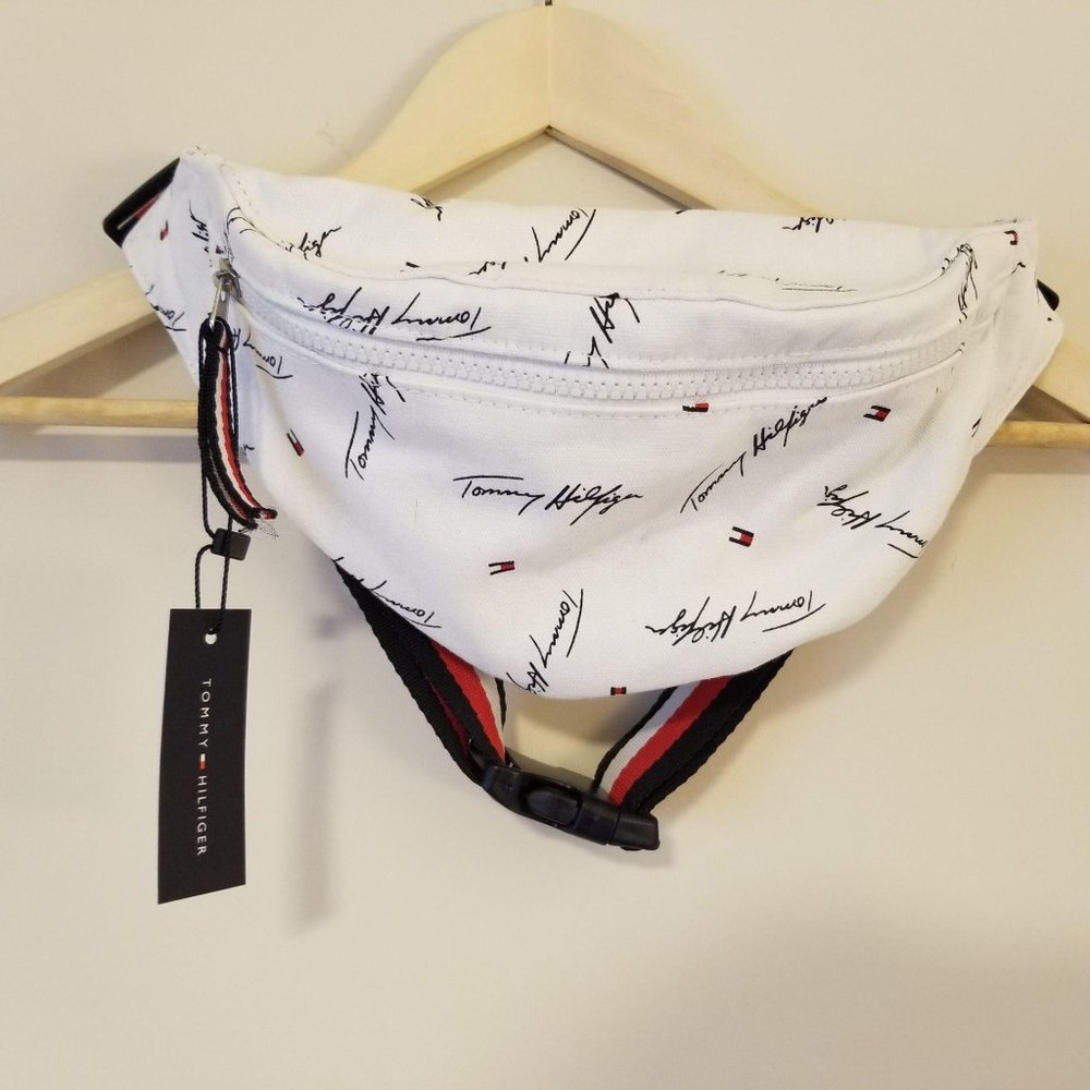 Tommy Hilfiger Hip Pack. Fanny Pack. White. New